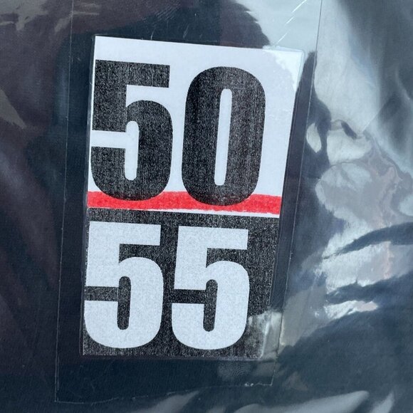 Beyond Yoga Black Pocket Infinity Scarf With Zipper Unisex NWT 5055 - Picture 5 of 6